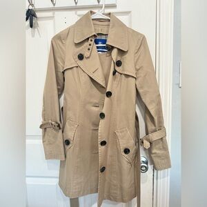 Burberry Trench coat Size 36